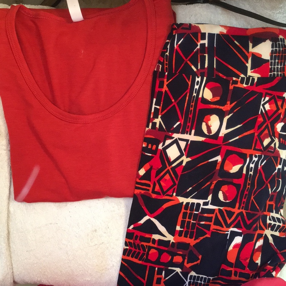 L LYNNAE W/ PERFECT MATCH TC LEGGINGS